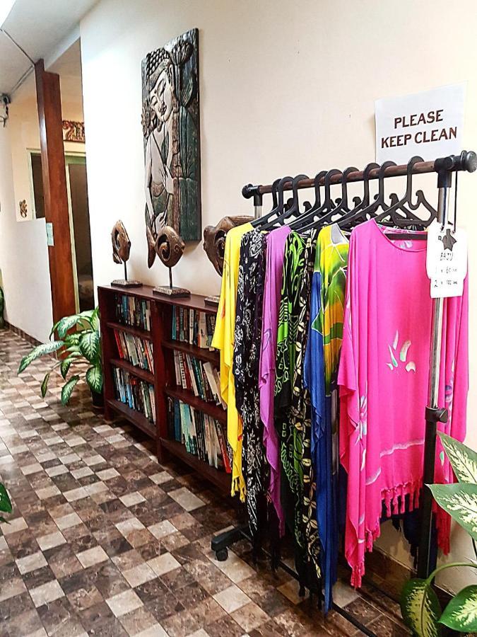 Отель Puri Dedari Sanur Экстерьер фото