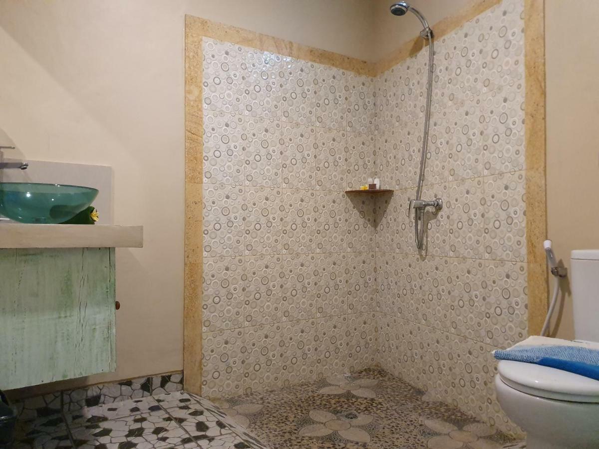 Отель Puri Dedari Sanur Экстерьер фото