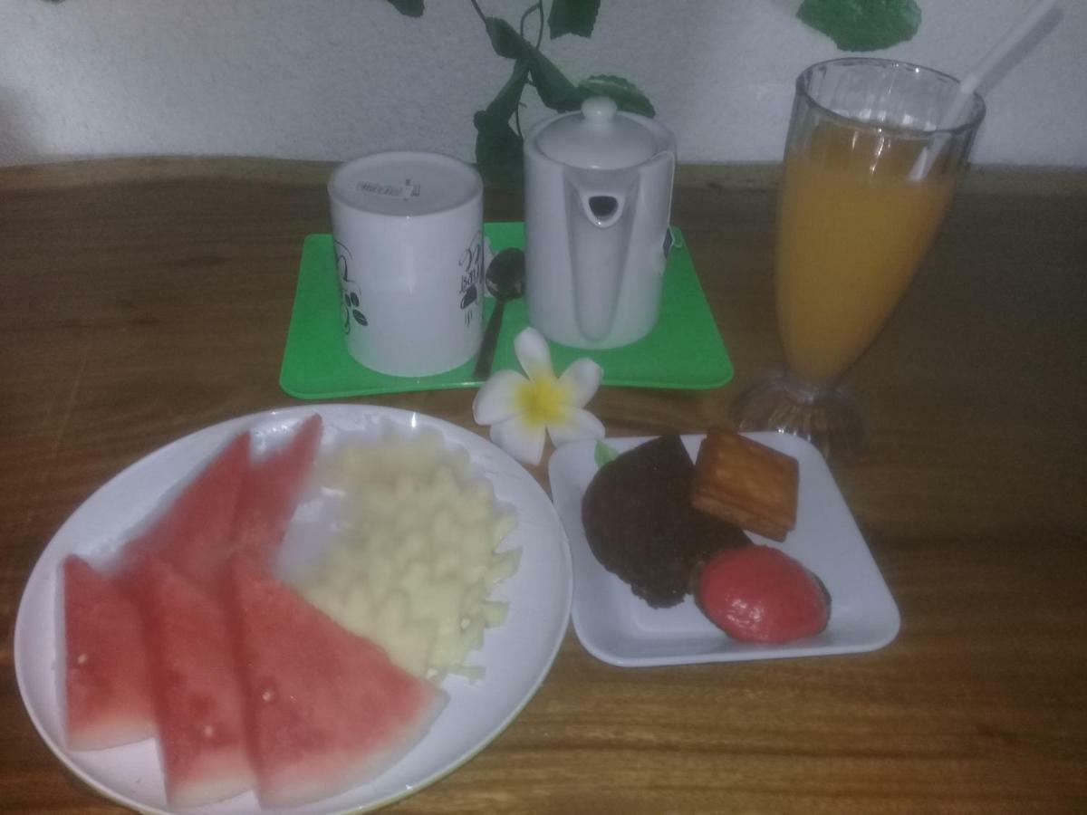 Отель Puri Dedari Sanur Экстерьер фото