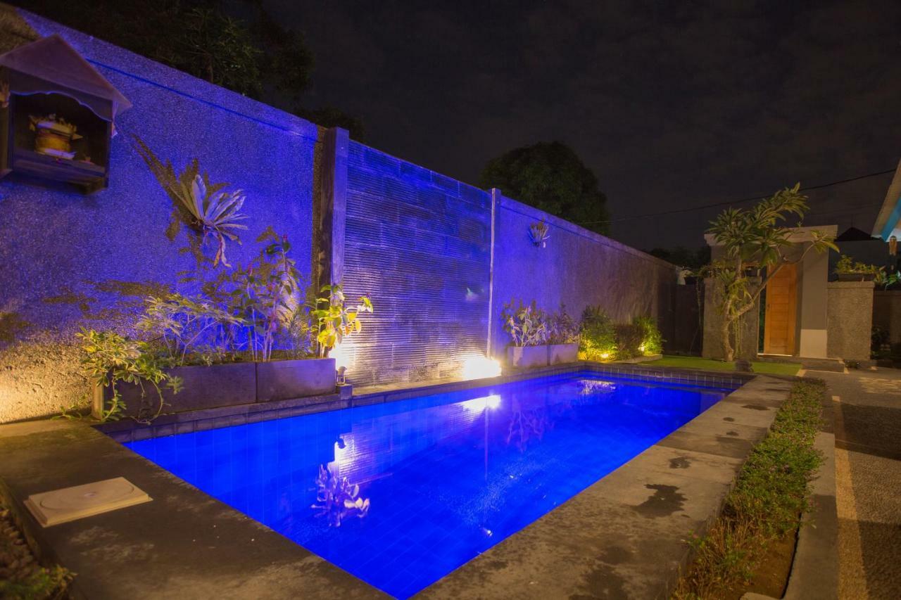 Отель Puri Dedari Sanur Экстерьер фото