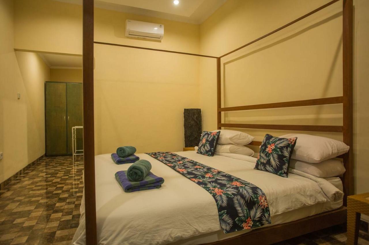 Отель Puri Dedari Sanur Экстерьер фото